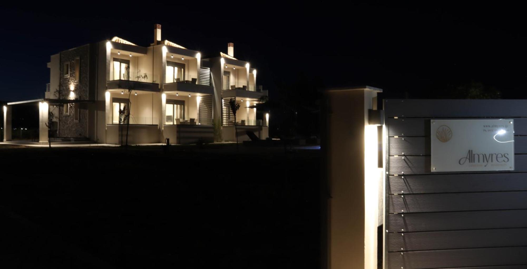 Almyres Luxurious Residences Míloi Eksteriør billede